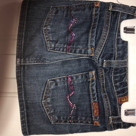 Skirt - Picture 3 of 3